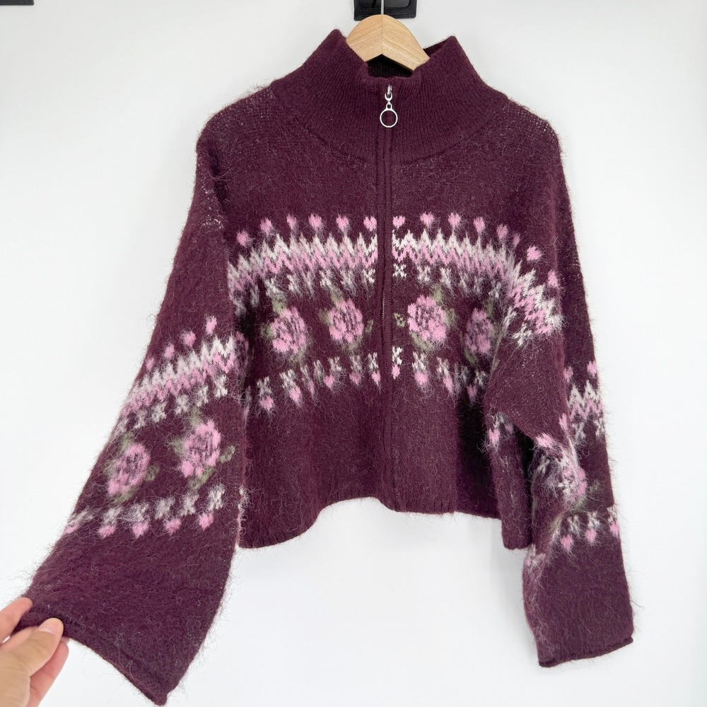 Wild Fable Wool Bld Floral Zip Up Sweater L Mock Neck Burgundy Fuzzy Cropped